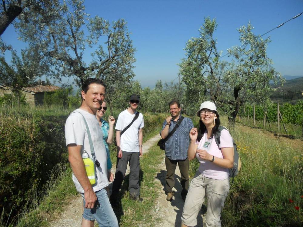 Guida AIGAE (Regione Toscana) Del Negro Michela Via Cerbaia, 73 51035 Lamporecchio (PT) Tel: 0573 82692, 347 8156922 Email Pers. mic.dn@virgilio.it TrekkingSi Educazione ambientaleSi MuseiSi